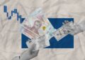 Долар дешевшає, а євро нижче 52 грн: курс валют в банках та обмінниках на 8 вересня