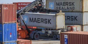Maersk припиняє роботу із терміналом у Борисполі на тлі атак по логістиці
