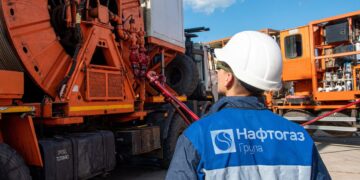 Угорщина побудує сховища пального для українського “Нафтогазу”