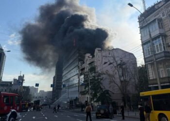 Зеленський підтвердив удар РФ по клініці “Добробут” у Києві і показав наслідки