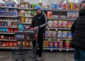 Ціни на продукти у світі зросли до максимуму за чотири роки: причина і в Україні