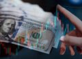 Долар зріс, а євро подешевшав: курс НБУ на 24 вересня та чи стримає регулятор інфляцію