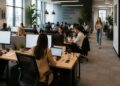 Осінній бізнес-сезон у Києві: кого шукають роботодавці та скільки готові платити
