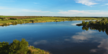 Вибухова загроза над водоймою Київщини: триває підвищена небезпека, – ФОТО