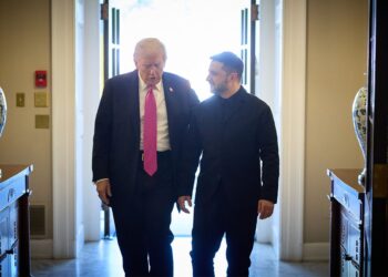 Зеленський: Сподіваюсь на завершення війни до зими за допомогою Трампа
