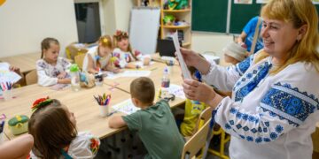 В Україні 82% школярів і дошкільнят мають доступ до укриттів: що зміниться з 1 вересня