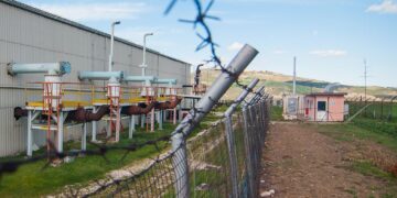 Зупинка видобутку газу на Полтавщині ставить під удар енергонезалежність України, – експерт