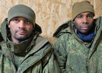 Воїни ЗСУ взяли в полон п’ятьох “м’ясних штурмовиків” з Колумбії (відео)