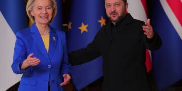 Зеленський уперше відреагував на чутки про “напружену” зустріч із фон дер Ляєн
