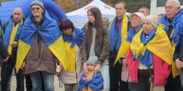 Евакуйовані жителі Олешок перетнули кордон України на Чернігівщині, – Зеленський