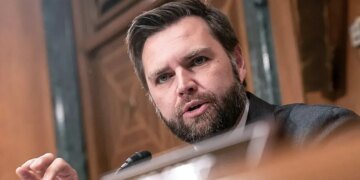 Віткофф оптимістично оцінює перспективи переговорів України та росії – Венс