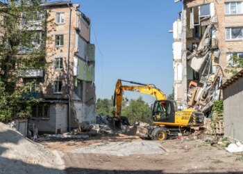 Командувач чф рф отримав підозру за удар по багатоповерхівці в Києві, під час якого загинули 13 людей