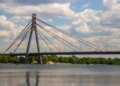 У Києві відновили пошкоджену російською атакою ділянку Північного мосту