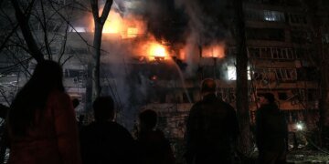 Нічна атака на Київ забрала життя двох людей, поранено понад 20