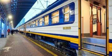 У Києві через ускладнення руху на Південному мосту пустять додаткові рейси Kyiv City Express – з'явився розклад