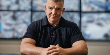 "Доки путін у кремлі, війна не закінчиться": співвласник Fire Point Штілерман у колонці для Le Monde закликав Захід зробити усунення путіна