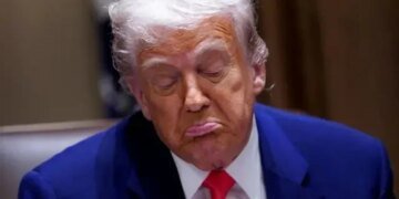 Трамп прагне зближення з путіним, а його політика може дати росії вирішальну перевагу у війні – Reuters