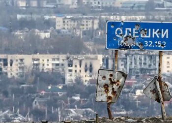 Зеленський розповів деталі гуманітарної місії в Олешках та попередив про плани росіян
