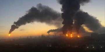 Україна призупинила удари по НПЗ росії після тиску Трампа – WSJ
