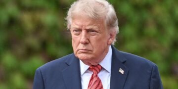 Трамп відмовився посилювати санкції проти РФ, бо вважає, що “мир близько”