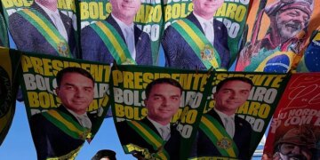 Президентські вибори у Бразилії. Чинний президент поступився Болсонару в першому турі