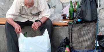 У світі зросла кількість людей, які живуть у гострій бідності – ООН