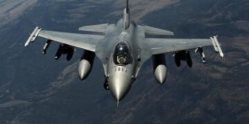 Поблизу маєтку Трампа у Флориді перехопили цивільний літак