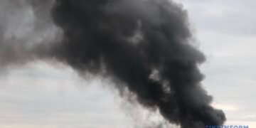 Росіяни завдали ракетного удару по Харкову, троє поранених
