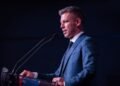 На тлі заворушень у Франції Мадяр заявив, що Угорщина не послаблюватиме міграційну політику