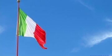 В Італії виникли проблеми з товарами та пальним через страйк перевізників