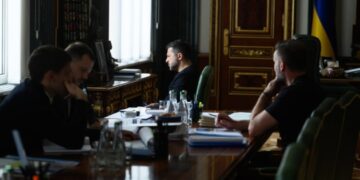 Зеленський: Росія готується до масованого удару, відповідь буде