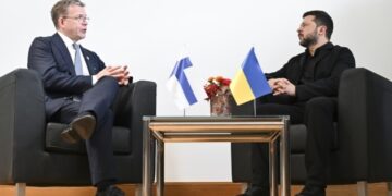 Зеленський після розмови з прем’єром Фінляндії: Будуть нові рішення на підтримку України вже цього місяця