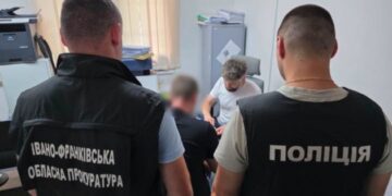 На Прикарпатті посадовців Держпраці звинувачують у системних поборах з бізнесу