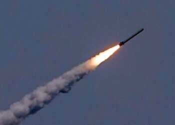 Росія вдарила по Дніпру балістикою: пошкоджено промислове підприємство