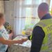 У Києві 70-річна жінка забула в автобусі сумку з мільйоном гривень і коштовностями