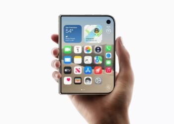 iPhone Duo: перше відео розпакування