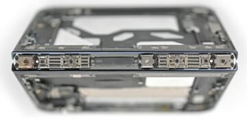 Розбирання iPhone Duo показало можливі причини появи тріщин на екрані