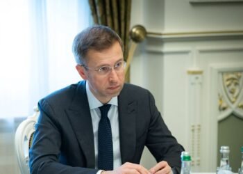 Новий дедлайн і менш жорсткі правила: Кабмін оновив вимоги до бізнесу щодо укриттів