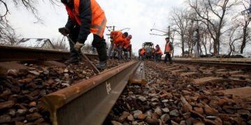 Росіяни атакували дронами залізничну інфраструктуру Полтави, у місті лунали вибухи