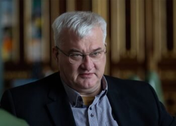 Відновлення постачання газу з Росії в Європу є небезпечним, – Сибіга