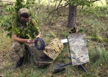 У Зеленського відповіли Маску, чи порушили ЗСУ умови використання Starlink